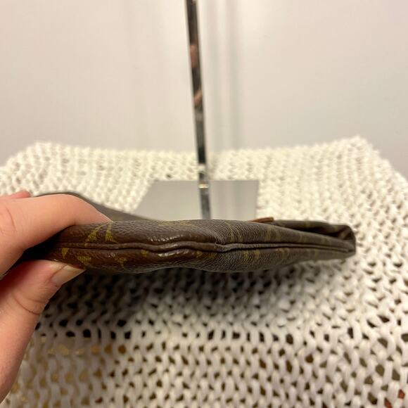 Louis Vuitton Priant Monogram LV Clutch Foldover Oversized Business Pochette - Picture 9 of 16